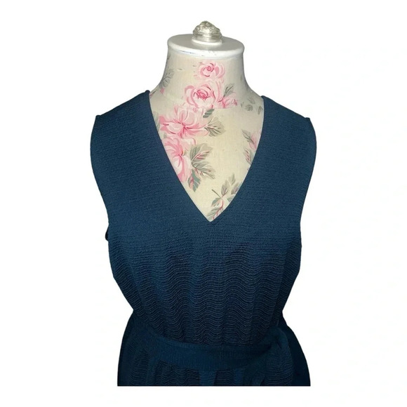 Lane Bryant Women’s Dark Turquoise Textured Dress Size 14/16 w/Belt - Picture 8 of 11